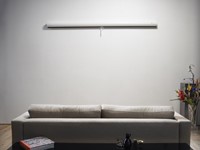 Een ingerold Manual HD-Series projectiescherm ||