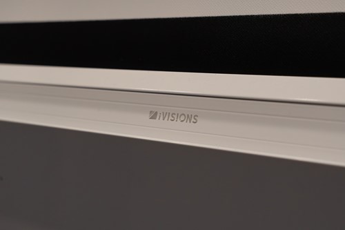 De volledig sluitende gewichtsbalk van de InCeiling Series ||