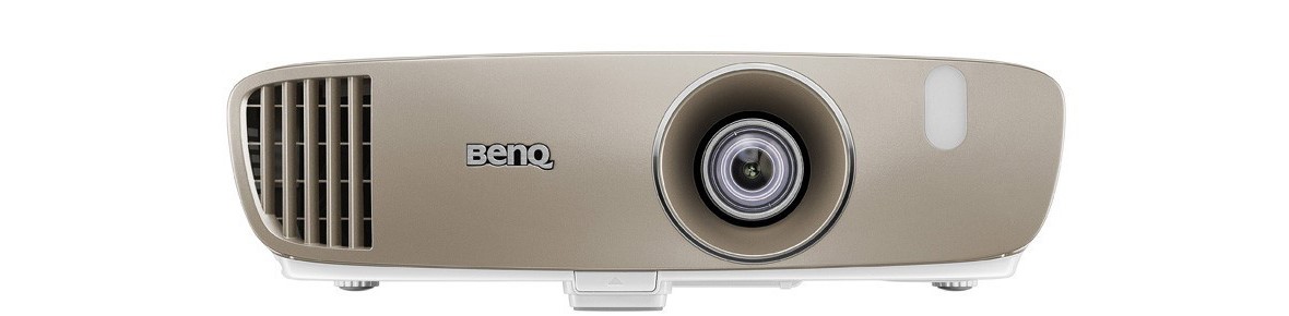 BenQ W2000 beamer review